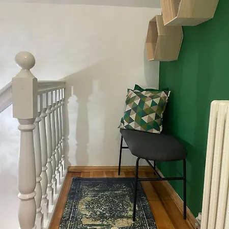 Old Town Apartment
